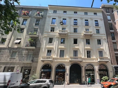 Appartamento di lusso in vendita Viale Piave, 37, Milano, Lombardia