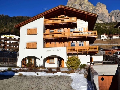 Appartamento di prestigio di 135 m² in vendita Corvara in Badia, Trentino - Alto Adige