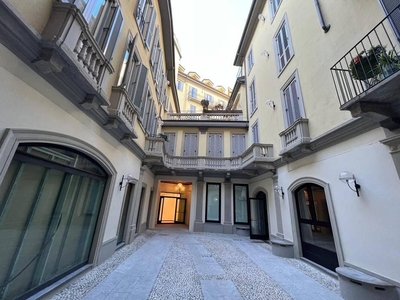 Appartamento di prestigio di 94 m² in vendita Via Rovello, 5, Milano, Lombardia