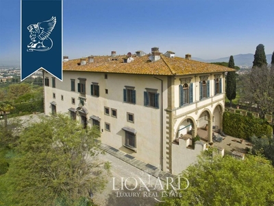 Appartamento di prestigio in vendita Firenze, Italia