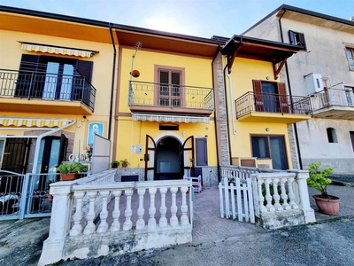 Appartamento in affitto a Montefalcione Avellino