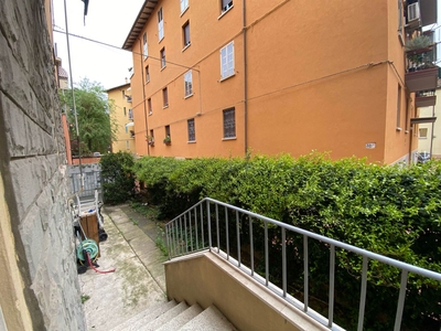 Appartamento in vendita a Bologna Costa Saragozza