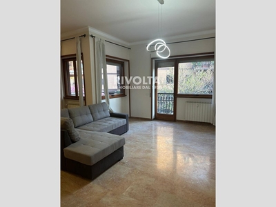 Appartamento in Vendita a Roma, zona Fleming, 650'000€, 160 m²