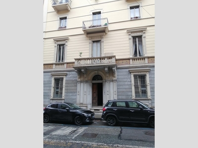 Appartamento in Vendita a Torino, zona Vanchiglia , 530'000€, 201 m²