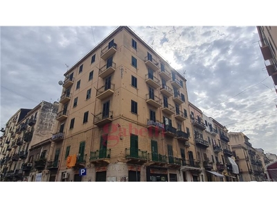 Appartamento in Via Mendola, Palermo (PA)