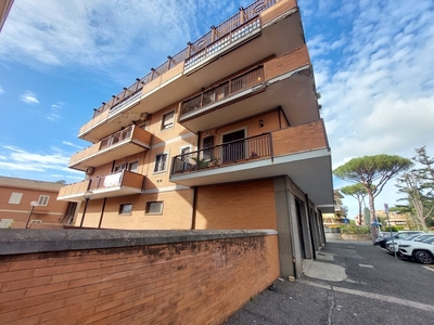 Appartamento in Via Prati , 36, Marino (RM)