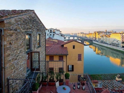 Attico di prestigio in affitto Ponte Vecchio, Firenze, Toscana