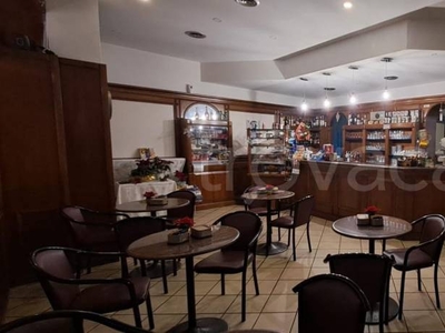 Bar in in vendita da privato a Torre Pellice via Etienne Arnaud, 4