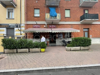 Bar in vendita a Nichelino via Cuneo, 20