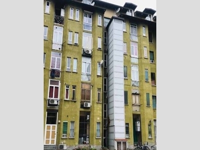 Bilocale in Vendita a Milano, 63'750€, 45 m²