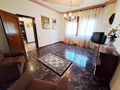 Casa indipendente di 250 mq in vendita - Rovigo