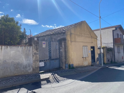 Casa singola in vendita a San Pietro Clarenza Catania