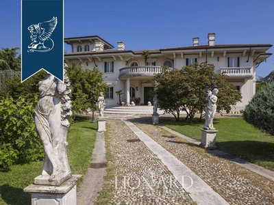 Esclusiva villa di 1700 mq in vendita Castrezzato, Italia