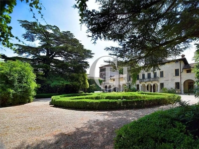 Esclusiva villa di 3467 mq in vendita Verona, Veneto
