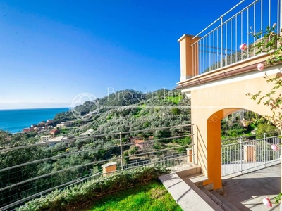 Esclusiva villa di 375 mq in vendita Via Gino Daneri, Bonassola, Liguria