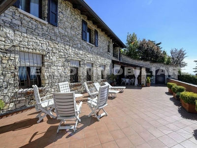 Esclusiva villa di 400 mq in vendita Via San Gottardo, 25, Brescia, Lombardia