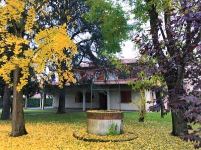 Esclusiva villa di 468 mq in vendita Via Provinciale, 11, Galliera, Emilia-Romagna