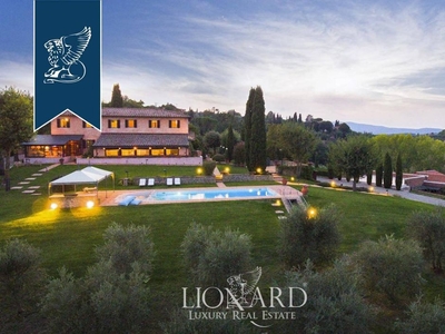 Esclusiva villa di 600 mq in vendita Siena, Italia