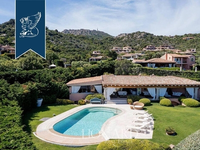Esclusiva villa di 650 mq in vendita Arzachena, Italia