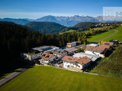 Esclusiva villa di 655 mq in vendita Via alla Chiesa, Avelengo, Trentino - Alto Adige