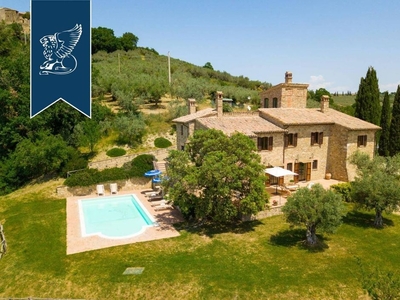 Esclusiva villa di 800 mq in vendita Gualdo Cattaneo, Umbria