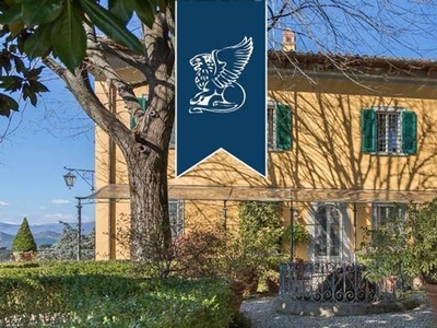 Esclusiva villa di 900 mq in vendita Prato, Italia