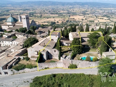 Esclusiva villa in vendita Piazza San Rufino, 18, Assisi, Perugia, Umbria