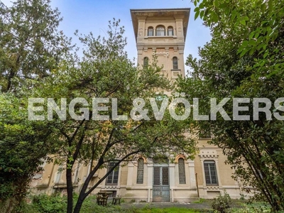 Esclusiva villa in vendita Via Amilcare Ponchielli, Busto Arsizio, Varese, Lombardia