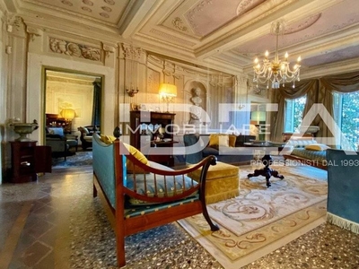Esclusiva villa in vendita Via da Montebello a Camaiore, Camaiore, Lucca, Toscana