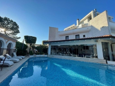 Esclusiva villa in vendita via Luigi di Molfetta, 177, Bisceglie, Puglia