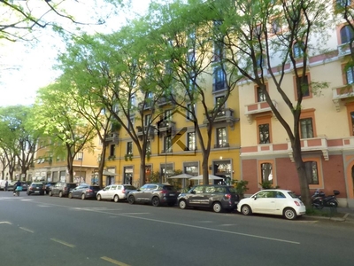 Immobile commerciale in Vendita a Milano, zona Indipendenza, 565'000€, 80 m²