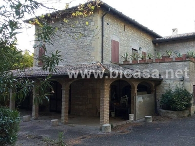 Lussuoso casale in vendita Strada Valle dei Castagni, Pesaro, Marche