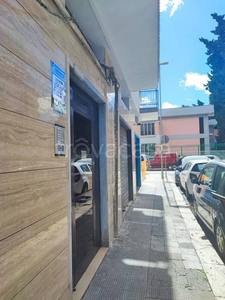 Magazzino in vendita a Bari via Premuda, 28