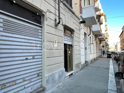 Negozio in vendita a Torino via Graziadio Ascoli, 15