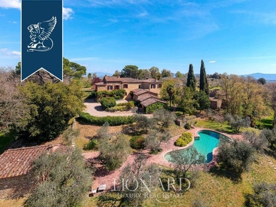 Prestigiosa villa di 1000 mq in vendita, Lucignano, Italia