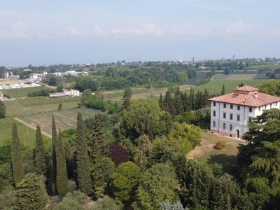 Prestigiosa villa di 1258 mq in vendita Lazise, Italia
