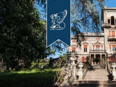 Prestigiosa villa di 1300 mq in vendita, Lucca, Toscana