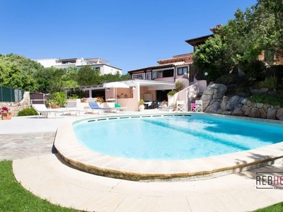 Prestigiosa villa di 157 mq in vendita, Via Rudargia, 84, Olbia, Sardegna
