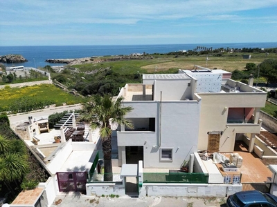 Prestigiosa villa di 165 mq in vendita, via Madonna D'Altomare, 3, Polignano a Mare, Bari, Puglia