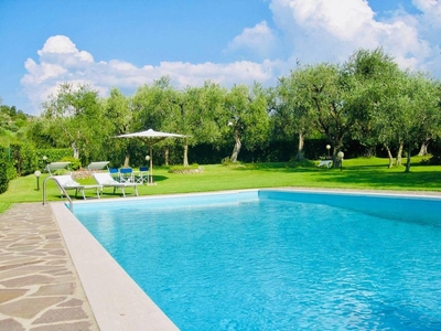Prestigiosa villa di 180 mq in vendita, Bardolino, Italia