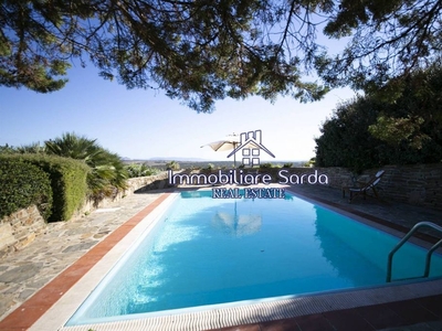 Prestigiosa villa di 200 mq in vendita, PUNTA DE SU TIRRIONE, Stintino, Sardegna
