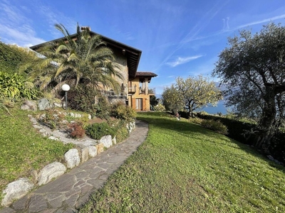 Prestigiosa villa di 200 mq in vendita via luigi cadorna, 72, Menaggio, Lombardia