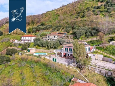 Prestigiosa villa di 220 mq in vendita Castellabate, Italia