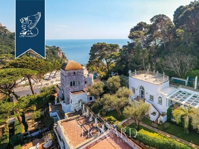 Prestigiosa villa di 250 mq in vendita Capri, Campania