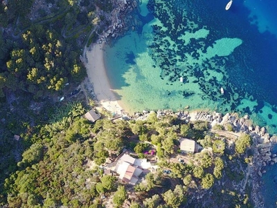 Prestigiosa villa di 260 mq in vendita, Isola del Giglio, Italia