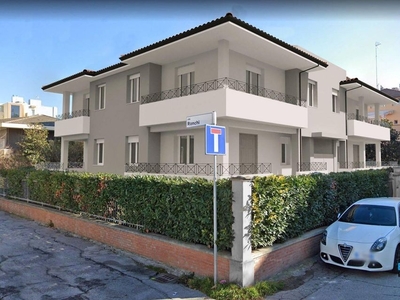 Prestigiosa villa di 268 mq in vendita, Via Nervesa, 15, Rimini, Emilia-Romagna