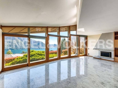 Prestigiosa villa di 290 mq in vendita Cernobbio, Italia