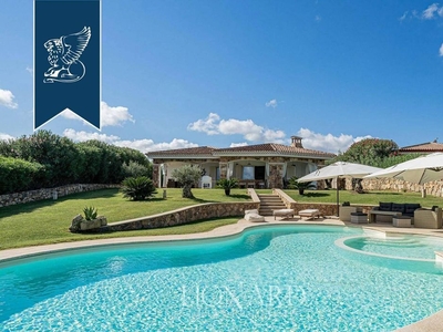 Prestigiosa villa di 300 mq in vendita Palau, Sardegna