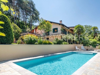 Prestigiosa villa di 300 mq in vendita Via Roma, 45, Ranco, Lombardia