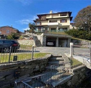 Prestigiosa villa di 305 mq in vendita, Via Paolo Troubetzkoy, Verbania, Piemonte